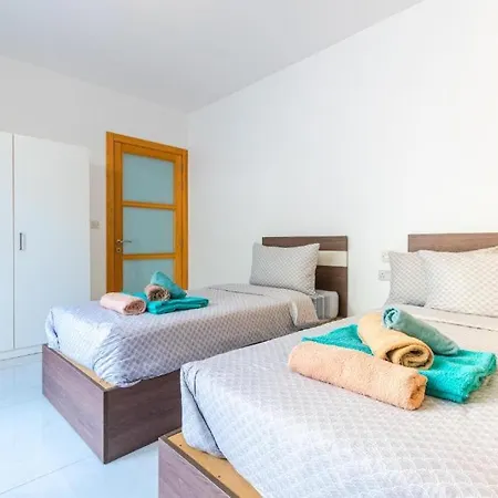 New 3 Bdr 2 Bth Apartment Terrace In Bugibba St. Paul's Bay Exterior photo